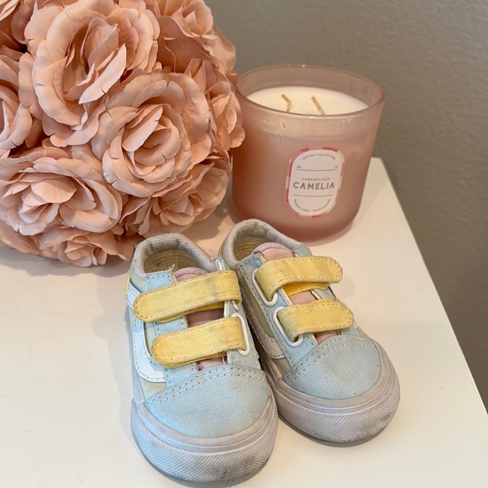 Multi color little girl vans